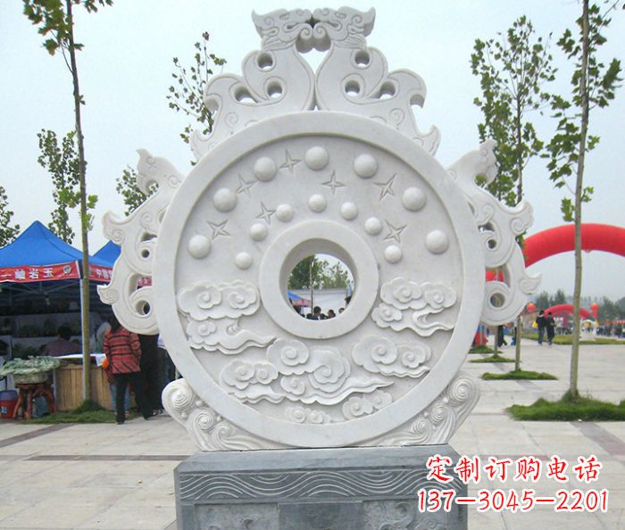 广西精雕细琢汉白玉双龙石门墩雕塑