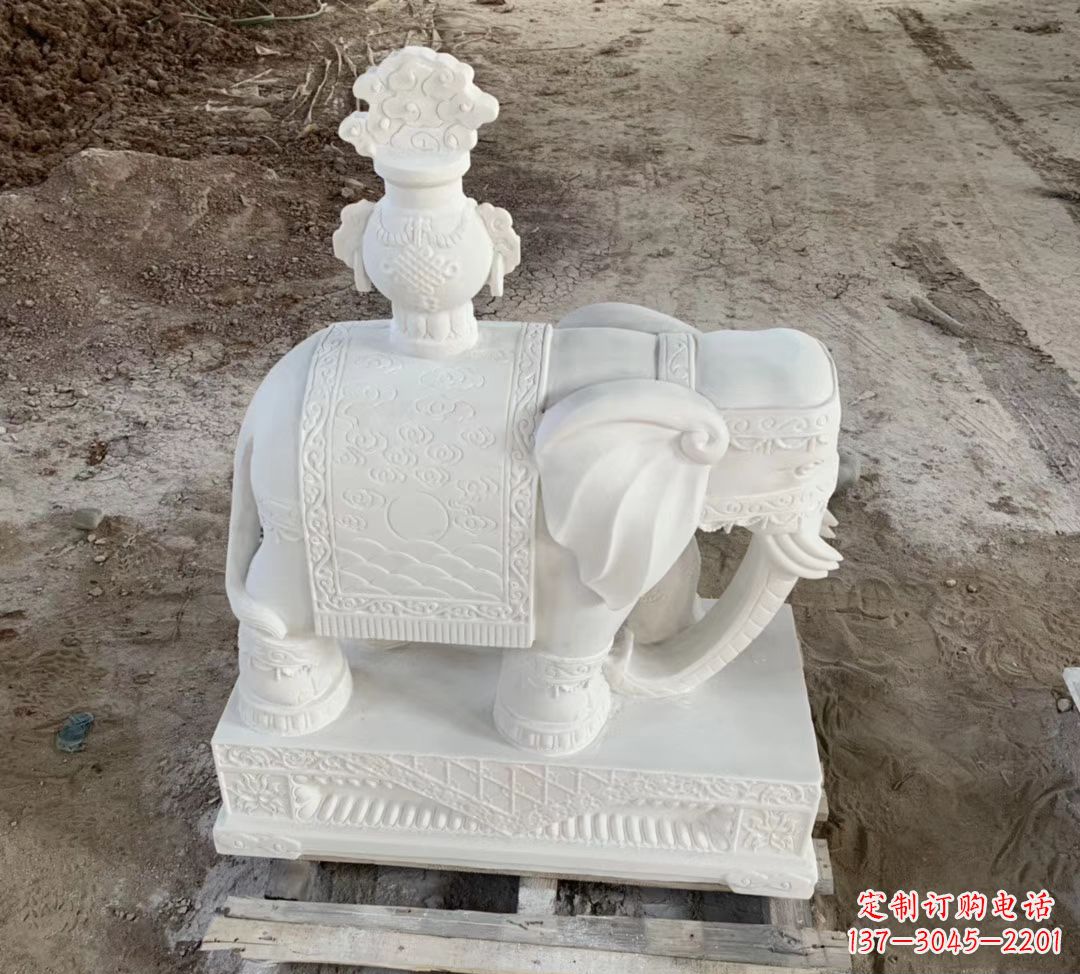 广西精美绝伦,汉白玉宝瓶雕塑