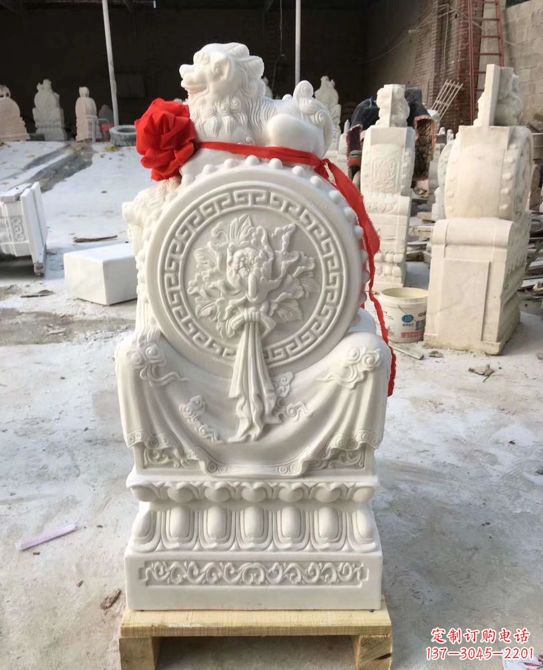 广西纯手工汉白玉狮子雕塑