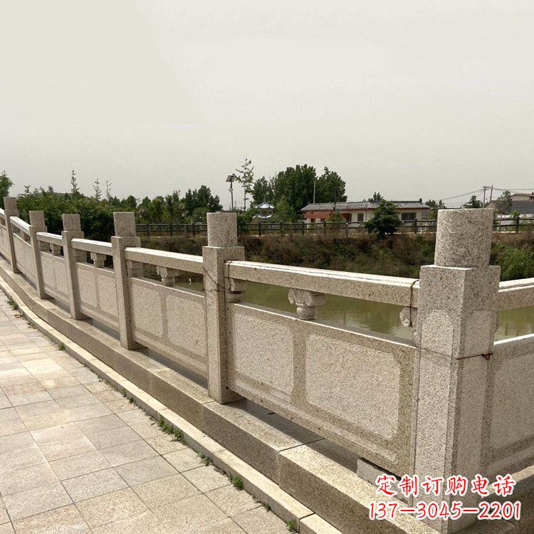 广西中领雕塑河道石栏板雕塑：定制精美绝伦