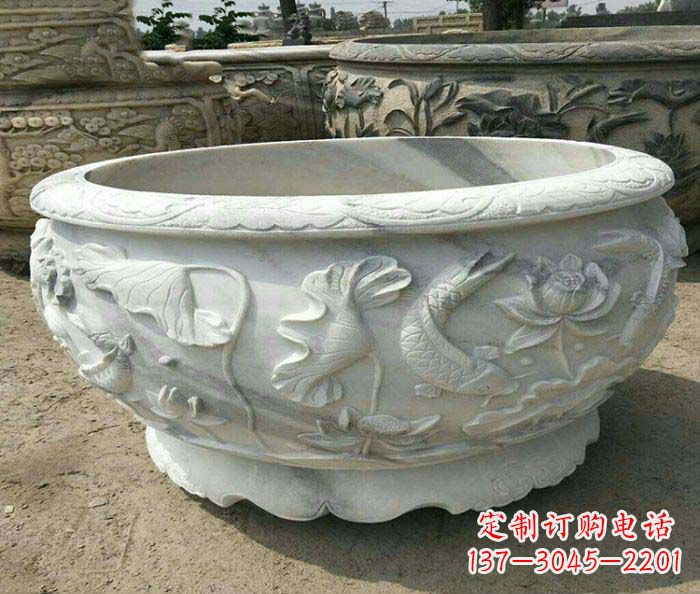 广西荷花鲤鱼石雕招财水缸