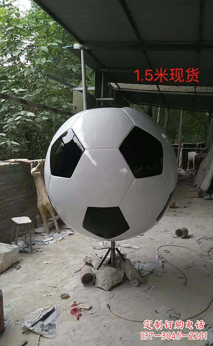 广西不锈钢足球雕塑提供优质的装饰效果