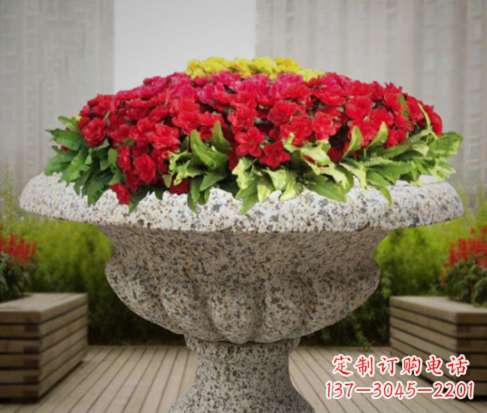 广西中领雕塑精美花岗岩花盆小区石雕