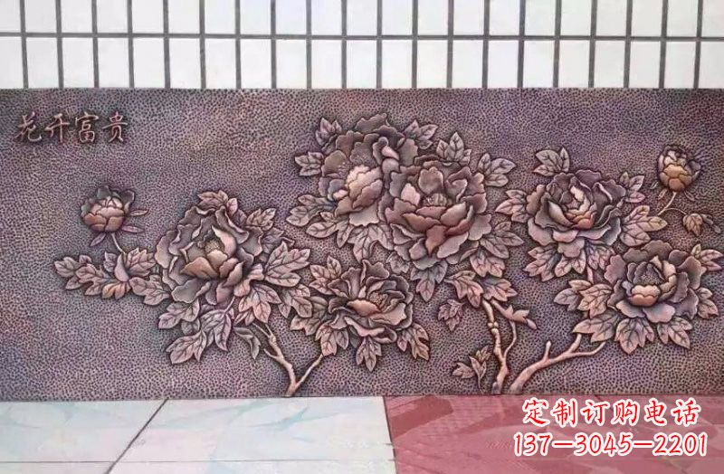广西精美绝伦的牡丹铜浮雕
