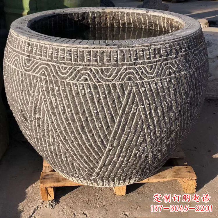 广西精美鱼缸雕塑,装点你的花园