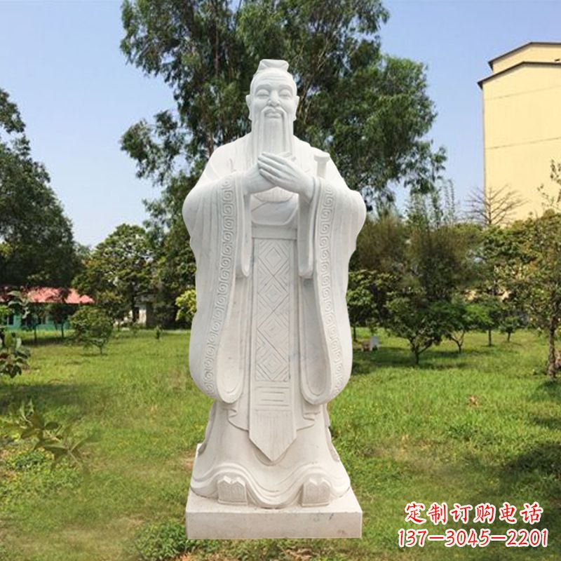 广西华师的孔子雕塑