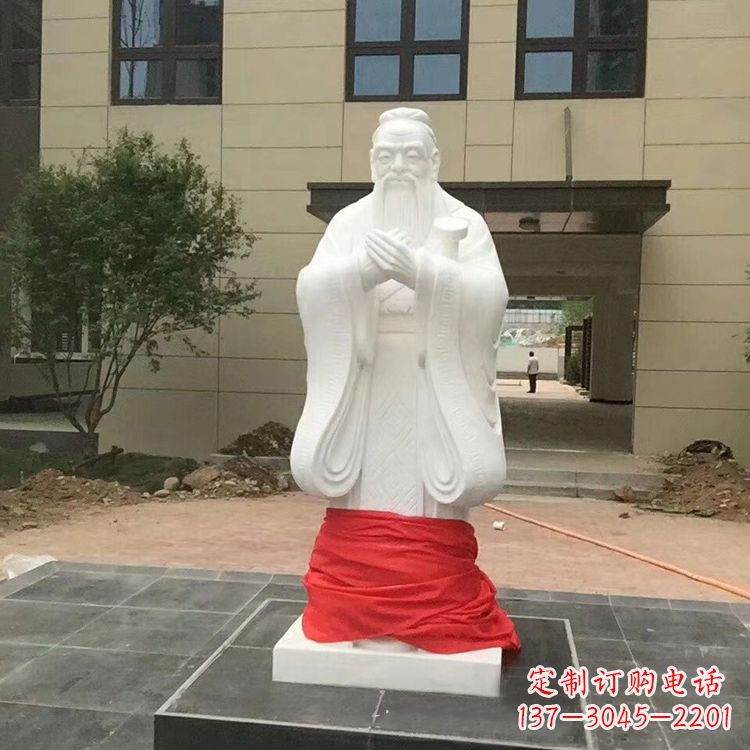 广西黄岛孔子石雕像
