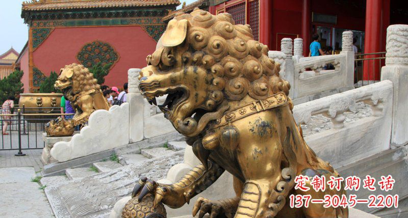 广西黄铜狮子故宫狮雕塑,高端定制艺术品