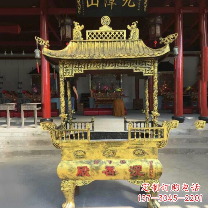 广西黄铜香炉雕塑