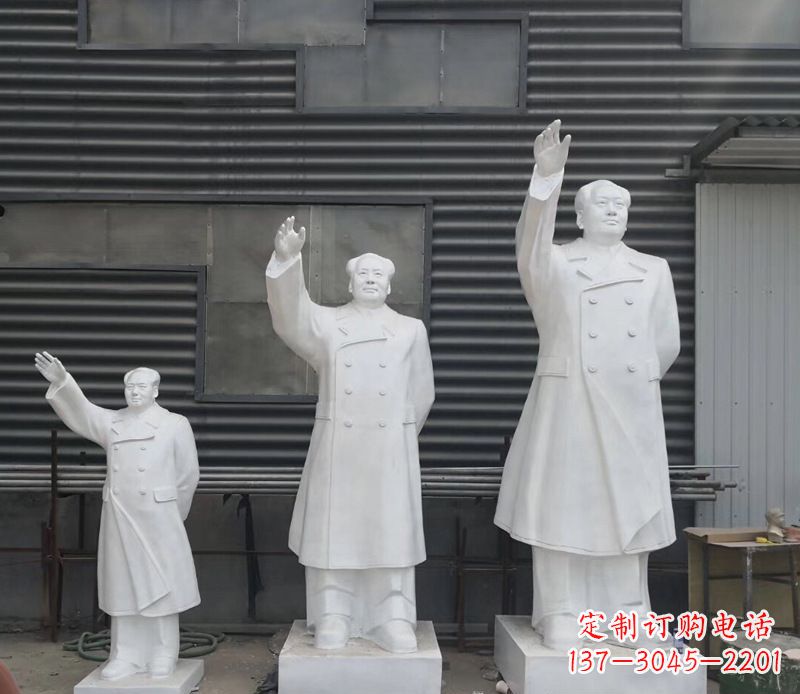 广西追随主席足迹,收藏挥手毛主席校园伟人石雕