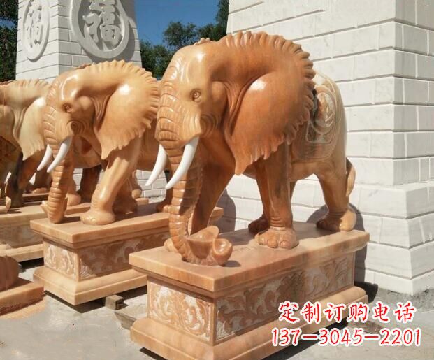 广西象征吉祥及如意的大象雕塑
