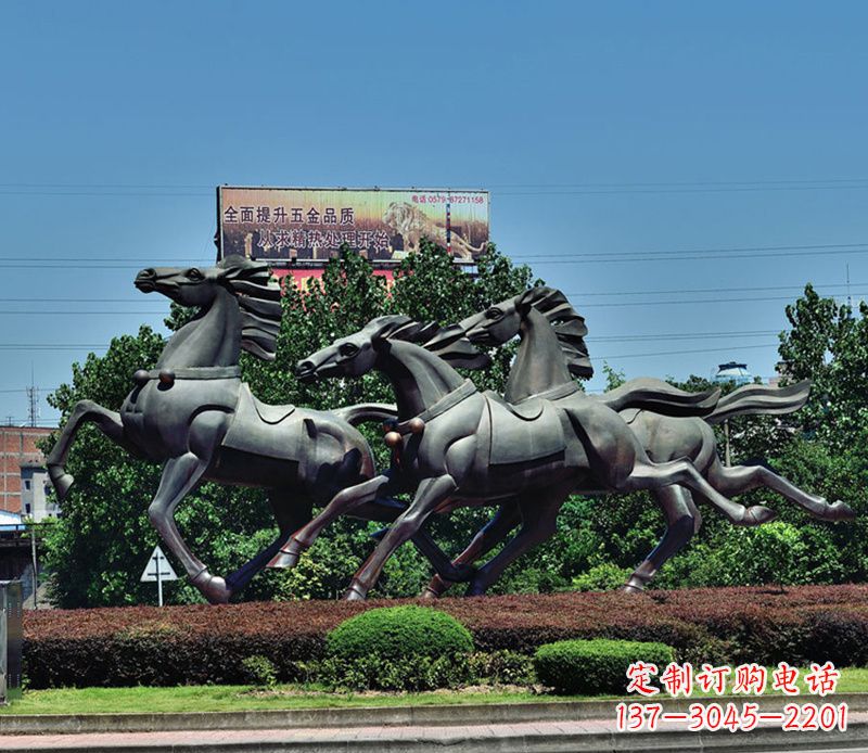 广西非凡运动,街边奔马铜雕塑