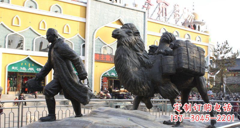 广西骆驼铜雕,让新疆风情永传