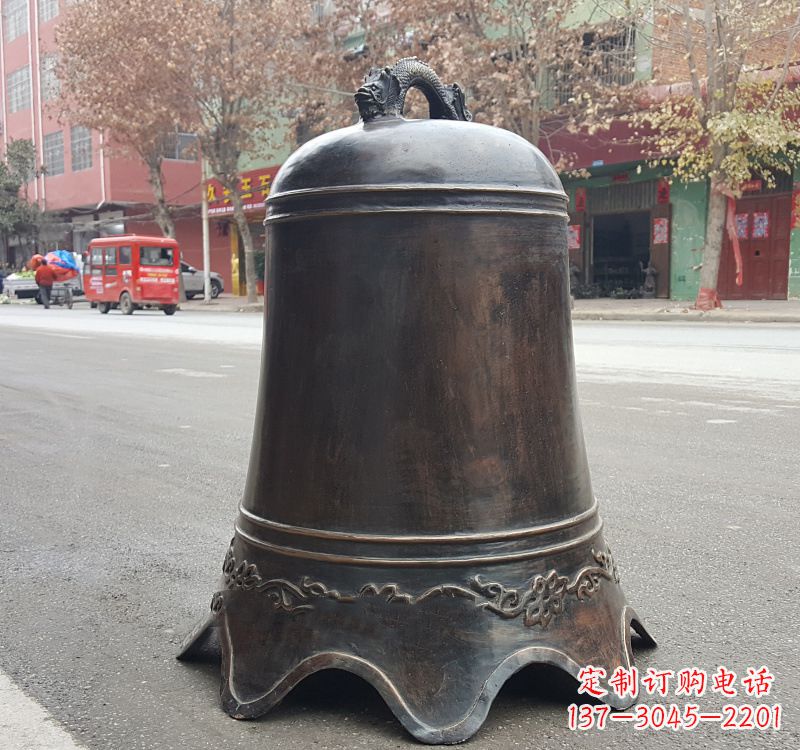 广西铜钟雕塑:精致美观的景观艺术