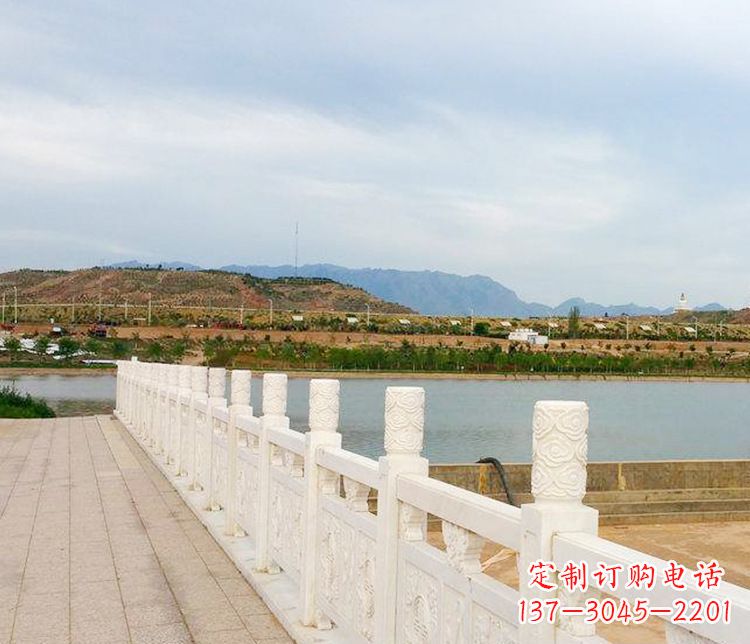 广西高贵大气的石头栏板雕塑