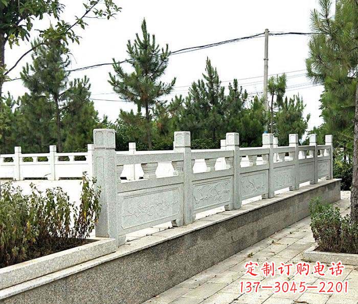 广西大理石栏杆雕塑:精致的定制艺术品