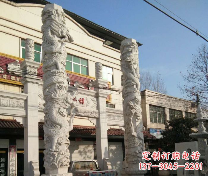 广西汇聚古灵神韵的大理石龙柱雕塑