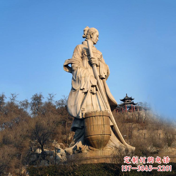 广西重温历史的美女雕塑