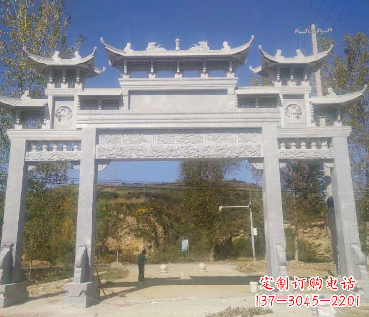 广西中领雕塑:精雕制作仿古石牌坊石雕