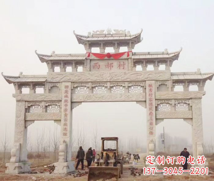广西高品质三门牌坊石雕