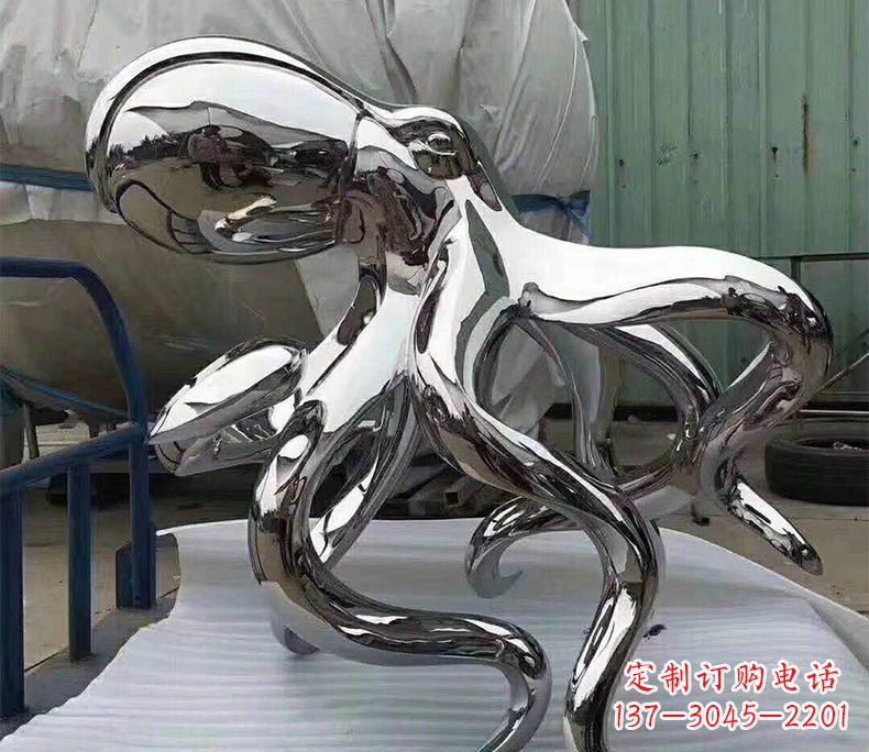 广西精致华丽的镜面不锈钢章鱼雕塑