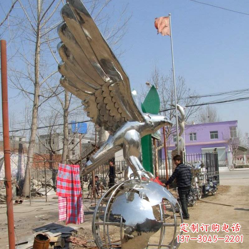 广西镜面老鹰不锈钢雕塑