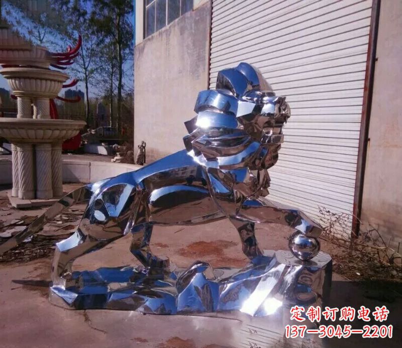 广西中领雕塑推出的不锈钢狮子雕塑,极具艺术价…