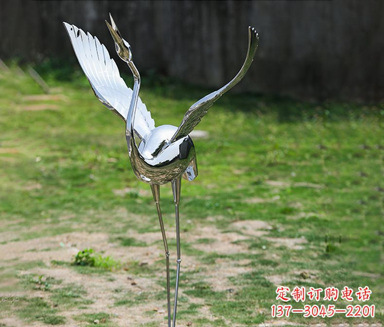 广西酒店丹顶鹤展翅不锈钢雕塑112