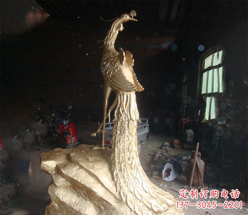 广西孔雀雕塑