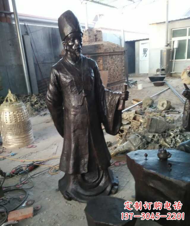 广西精美雕塑,展现古代名医李时珍的传奇