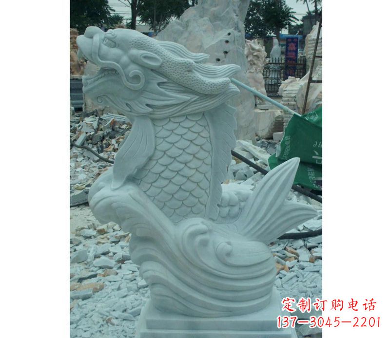 广西鲤鱼变龙石雕
