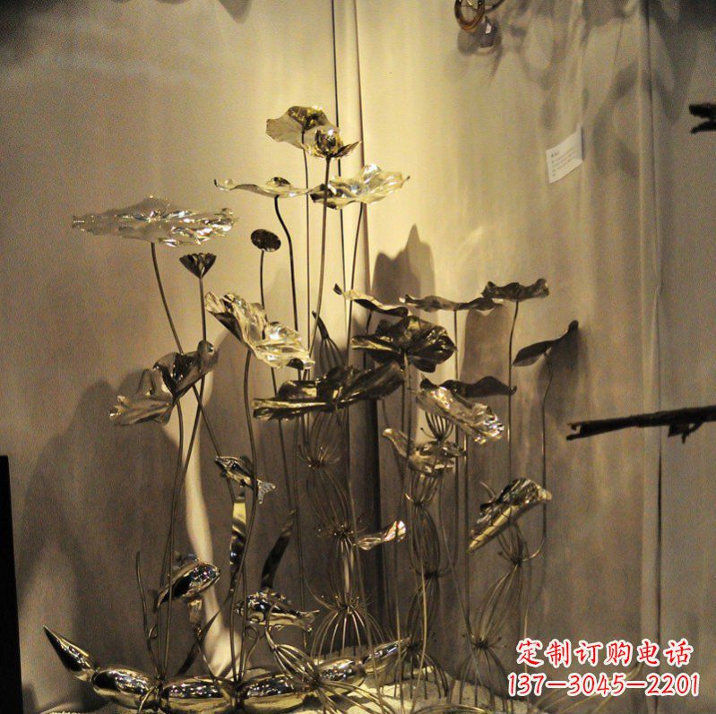 广西莲花雕塑-造型优雅,精致美观