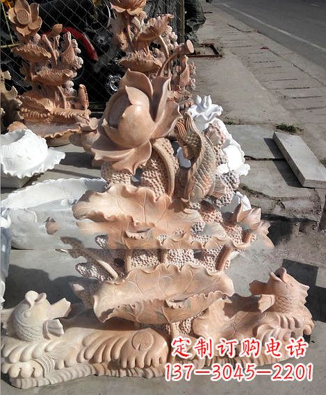广西莲花年年有余石雕景观