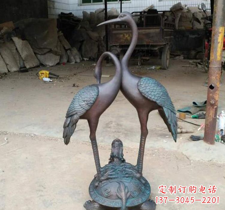 广西龙龟仙鹤铜雕——传承传统,增添福气