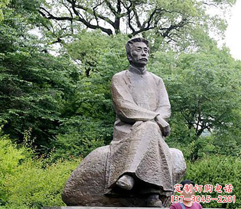 广西倾情打造鲁迅公园手工雕塑