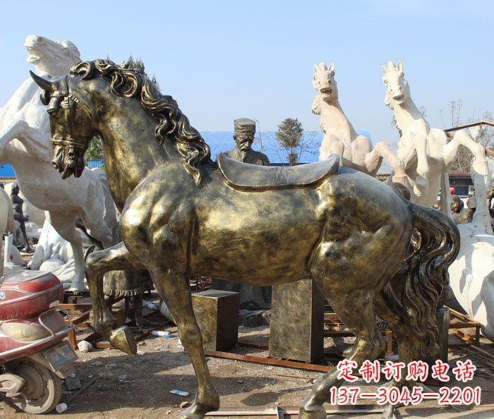 广西马动物铜雕塑——精致细腻的手工工艺