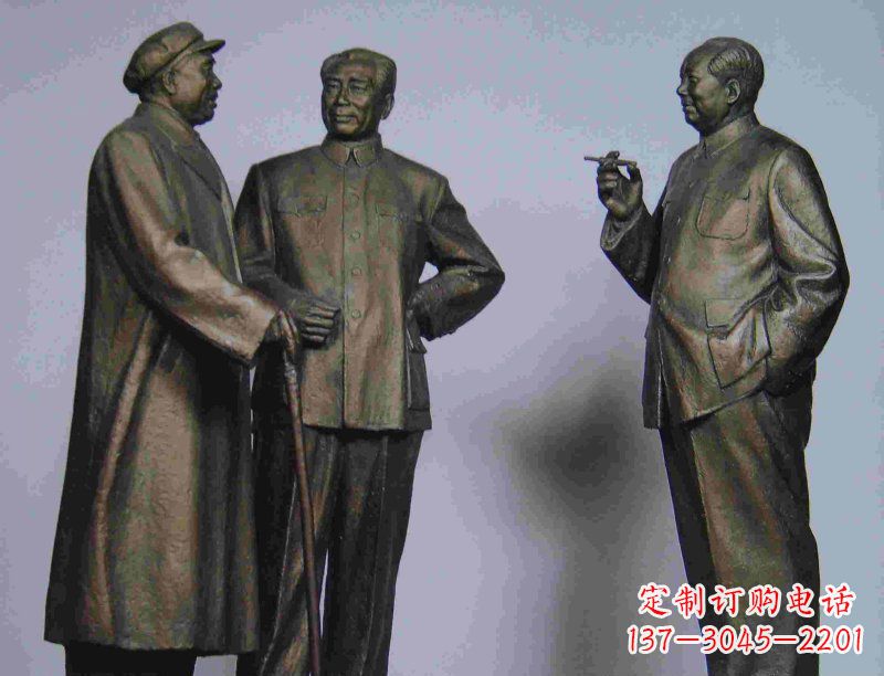 广西标题:伟人朱德毛主席铜雕——传承毛主席精神