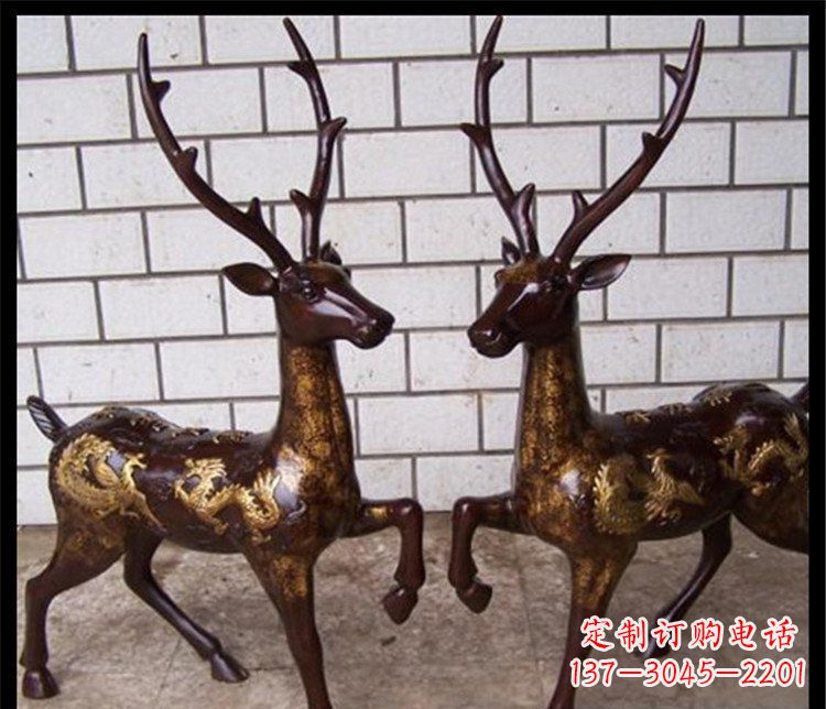广西中领雕塑梅花鹿玻璃钢动物雕塑是一款造型精…