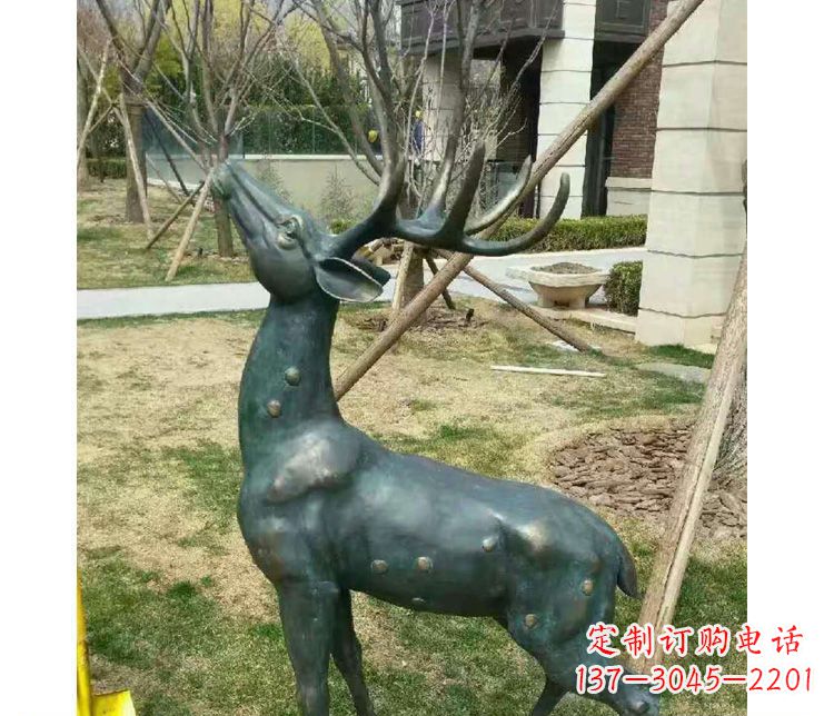 广西梅花鹿雕塑——把大自然的魅力带入你的家