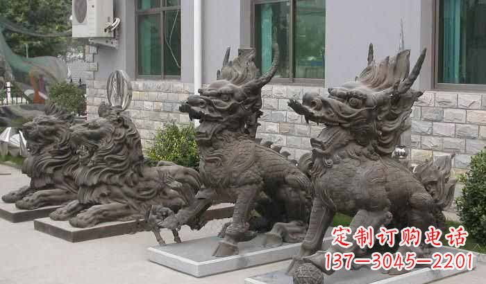 广西招财进宝,麒麟雕塑立足宅门口