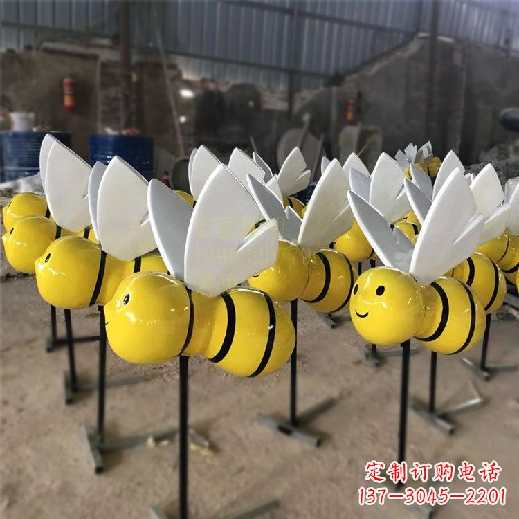 广西动感蜜蜂雕塑,营造精致的都市公园