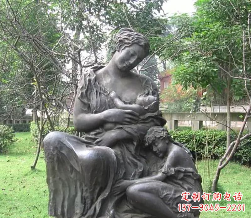 广西铸造母爱——母亲铜雕塑