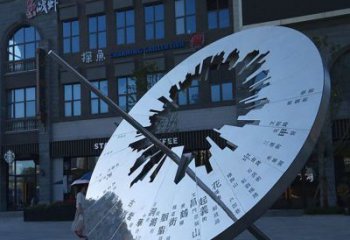 广西传统与现代完美结合的户外日晷雕塑