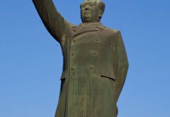 广西挥手毛主席铜雕
