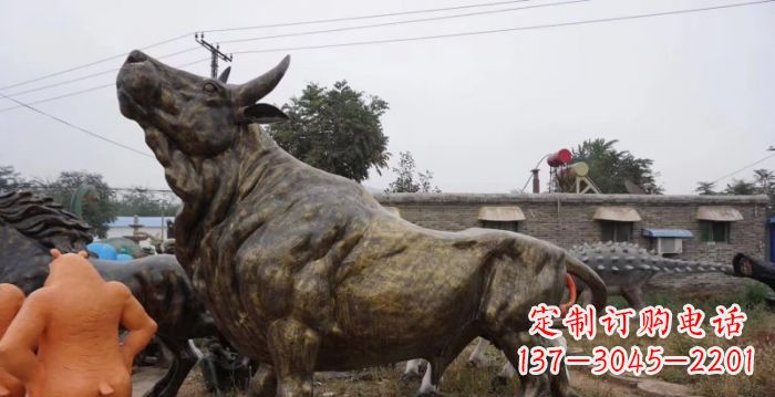 广西令人惊叹的牛铜雕塑