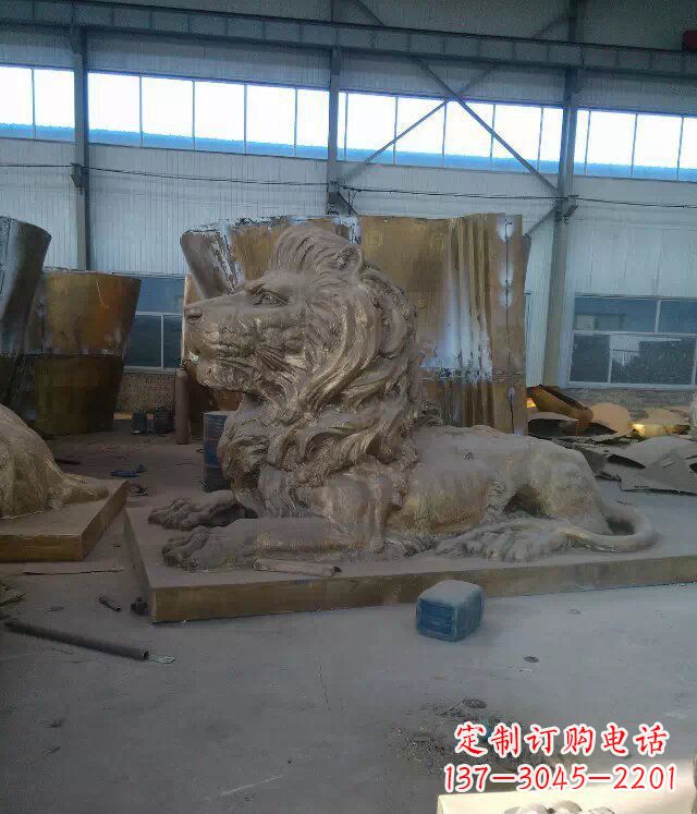 广西中领雕塑推出的西洋狮子铜雕,是一件充满传…