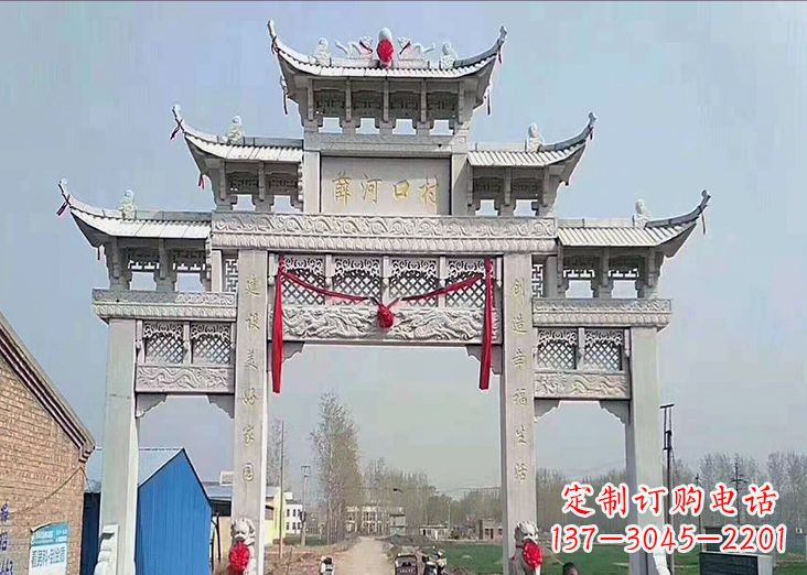 广西牌坊石雕龙