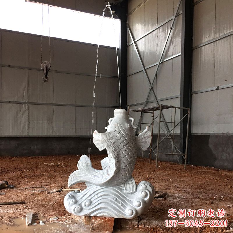 广西汉白玉石鲤鱼雕塑,让你的梦想成真!