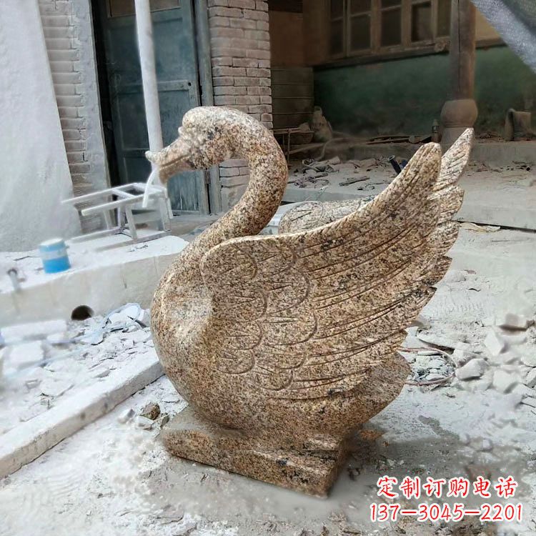 广西应用天鹅花岗岩制作的喷水雕塑