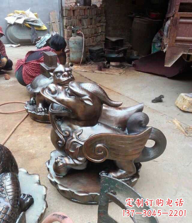 广西貔貅铜雕1